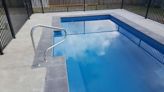 HRA03C Stainless Steel 1m Long Core Fit Hand Rail